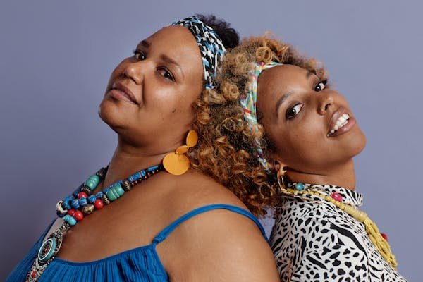 Un vaste choix de bandeaux cheveux pour chaque style